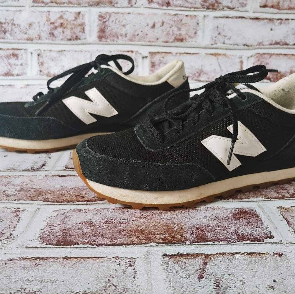 New balance shoe